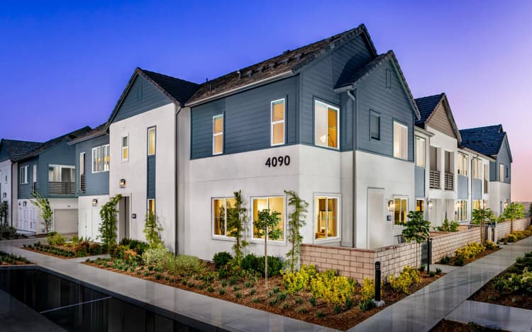 4154 S Wildflax Paseo